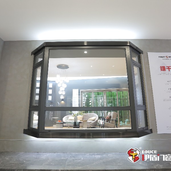 為什么你的家明明關了門窗，卻還是灰塵滿屋子飛？