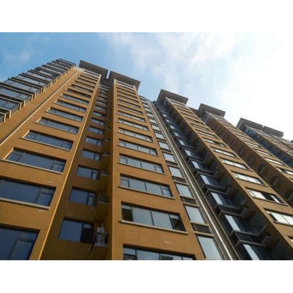 重慶6歲女孩被高空窗戶砸暈，門窗該如何使用才可以確保安全？