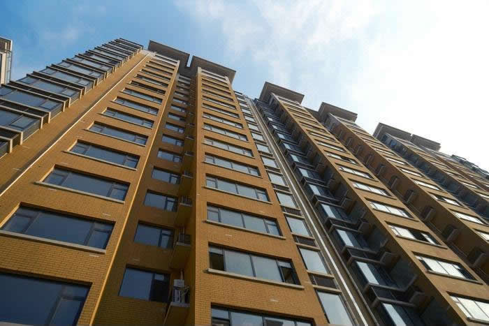 重慶6歲女孩被高空窗戶砸暈，門窗該如何使用才可以確保安全？