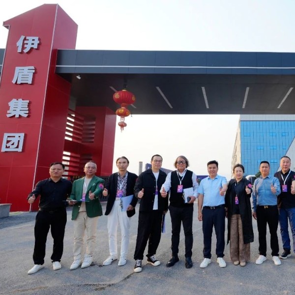 創(chuàng)新引領(lǐng) 智造標(biāo)桿丨2025京聞·創(chuàng)響杯“溯源賦能”之行專家團(tuán)走進(jìn)伊盾門窗